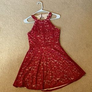 HIGH-NECK RED LACE DRESS
